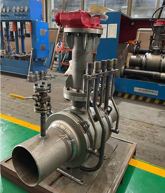 Fully welded underground ball valve 